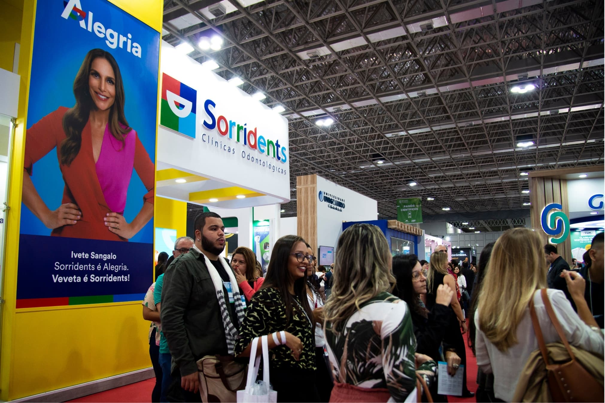 /Users/ellensoares/Downloads/Portfolio evento corporativo