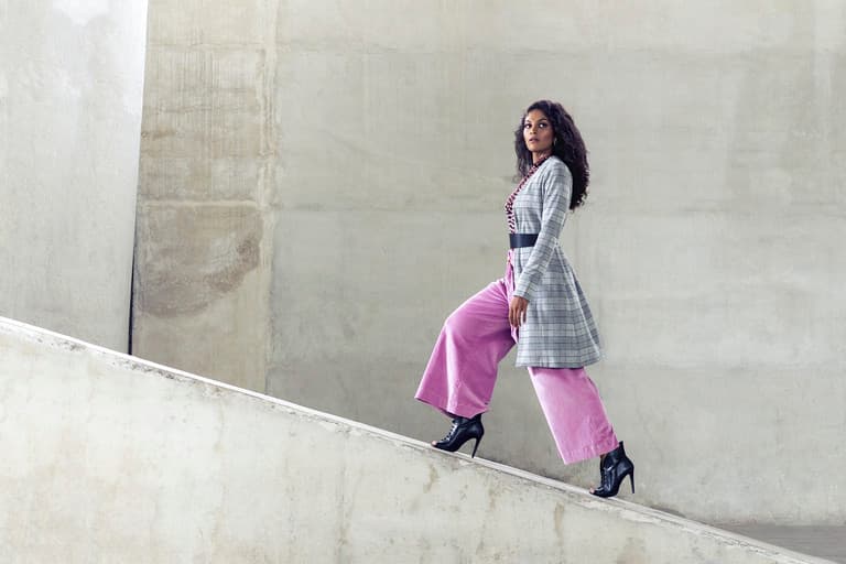 Barbara Reis em editorial de moda para a Style & Trends