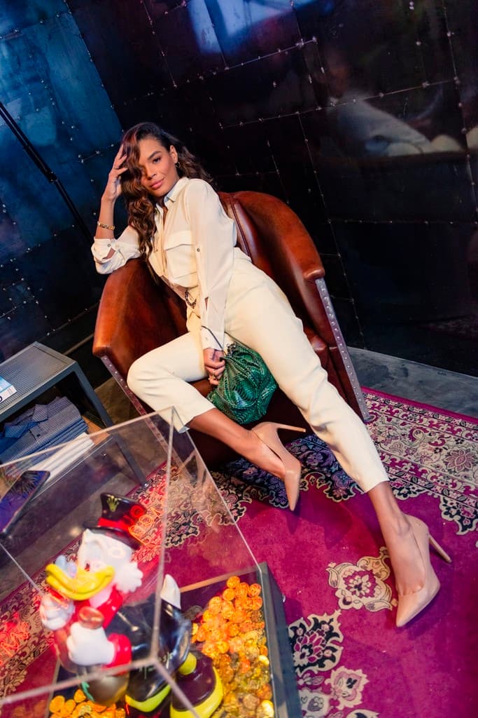 Nathalia Zannin em editorial de moda para a Animale